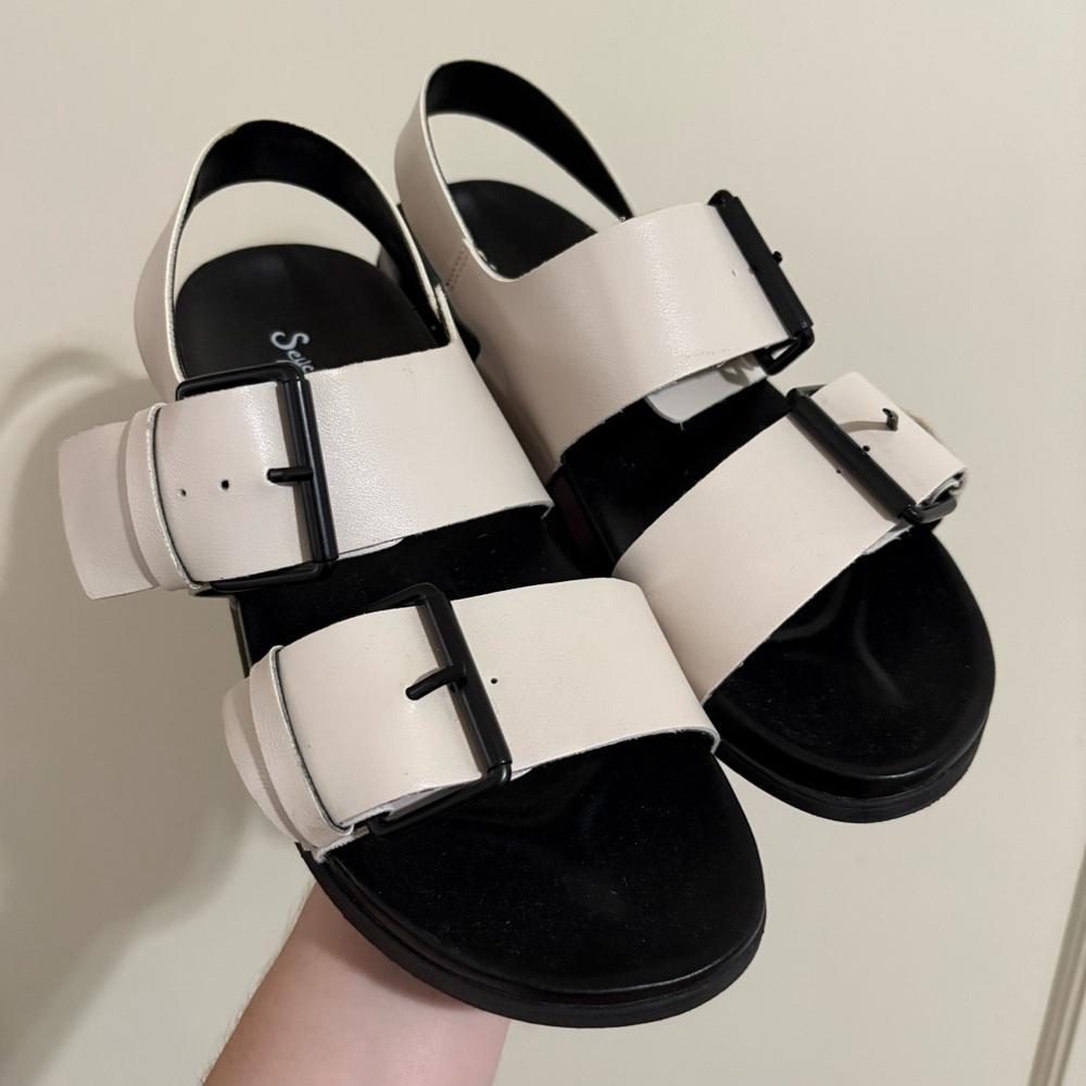 Seychelles White Double Buckle Faux Leather Sandals Size 7